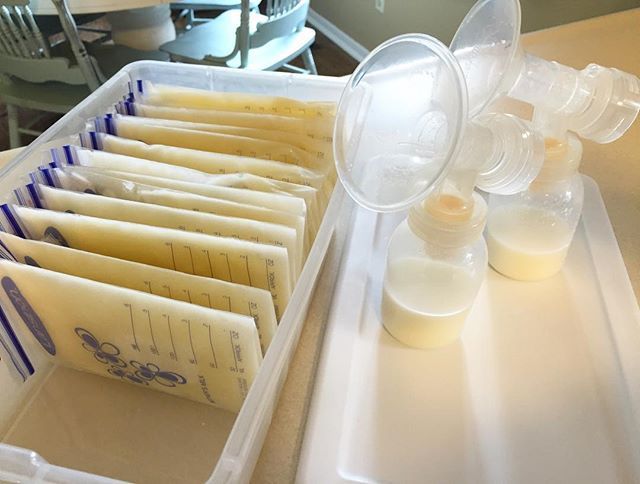 best way to store breastmilk in freezer